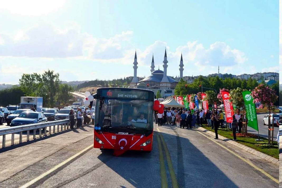 122 otobüs hattına bedel: Metrobüs çağı başlıyor! Yeni ücret tarifesi belli oldu 9